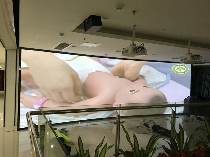 珠海人民醫(yī)院臨床技能中心——液晶拼接顯示系統(tǒng)